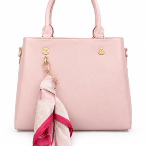Bolso de charol marca Cloe (Modelo 2021 color rosa claro)