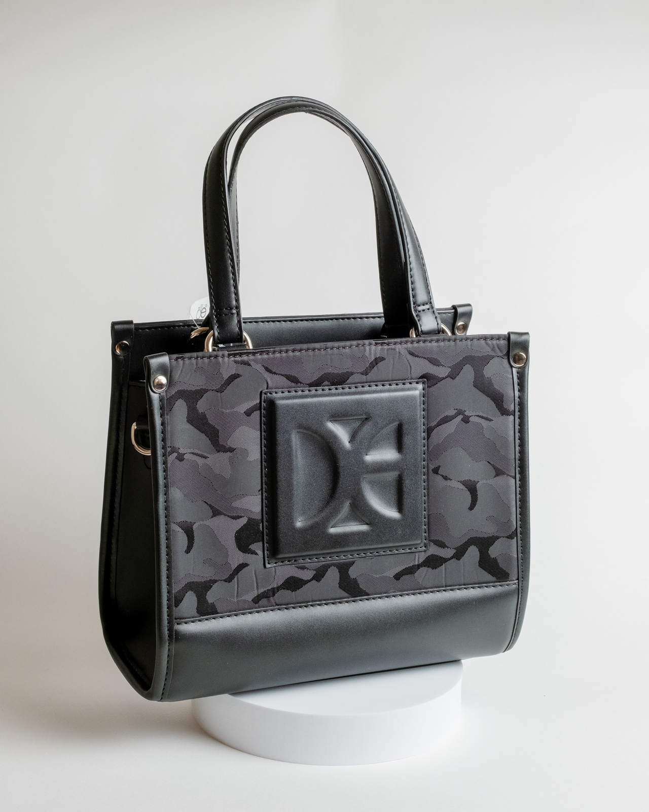 Tote grande marca Cloe (color negro)